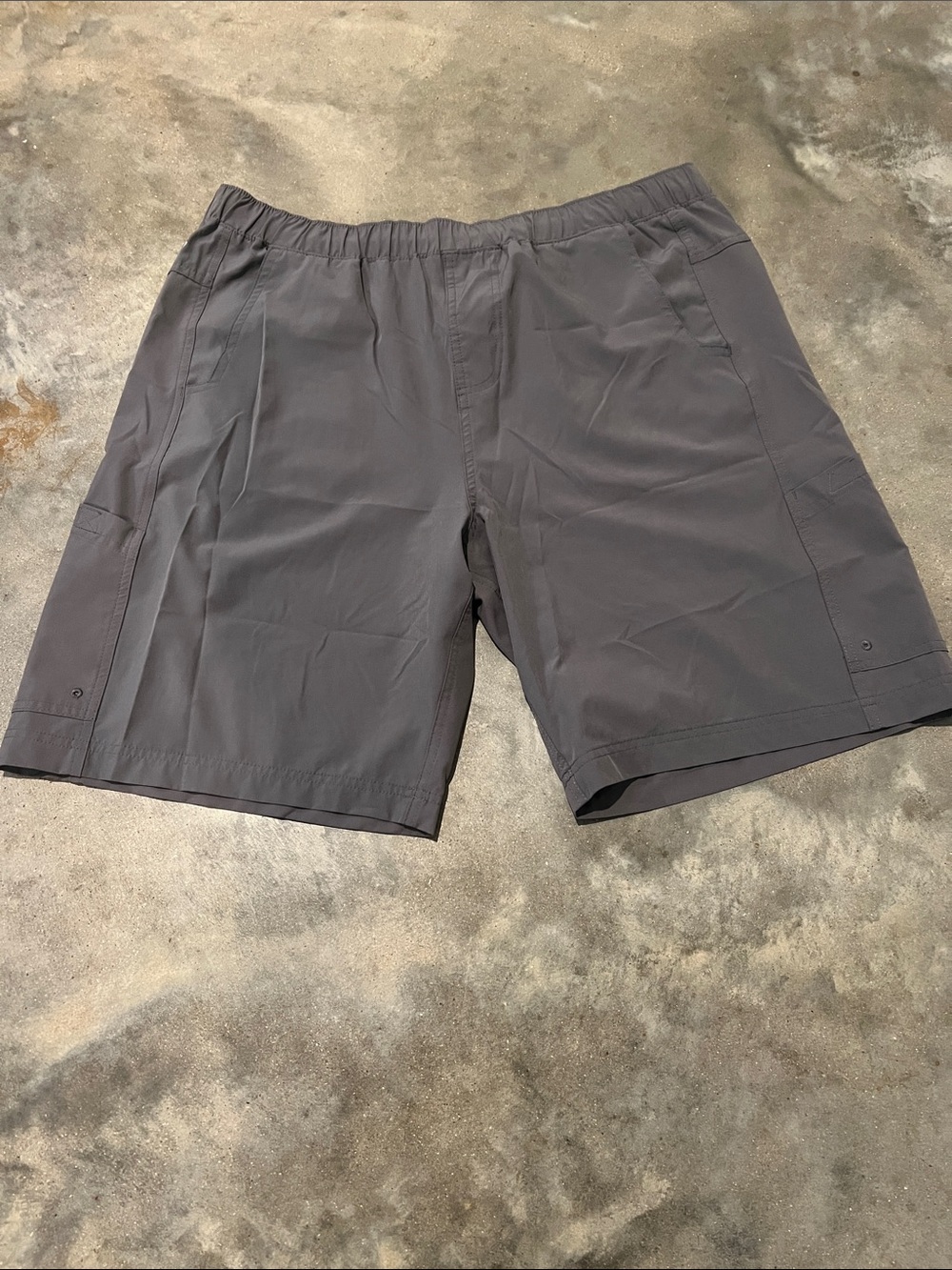 Magellan Outdoors Men's Hybrid Shorts - Charcoal